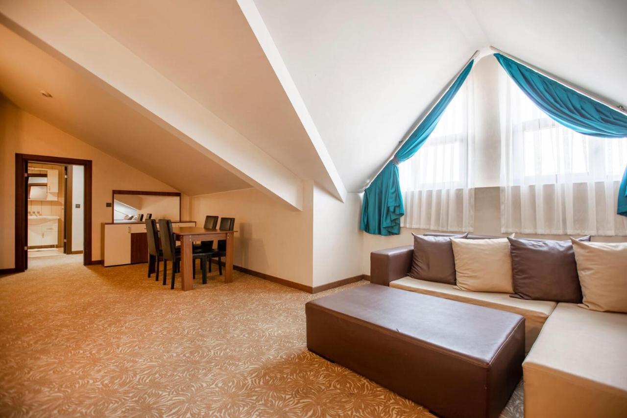 Highway Otel Elmalik   Экстерьер фото