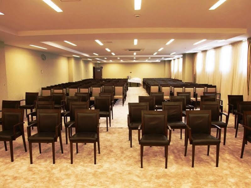 Highway Otel Elmalik   Экстерьер фото